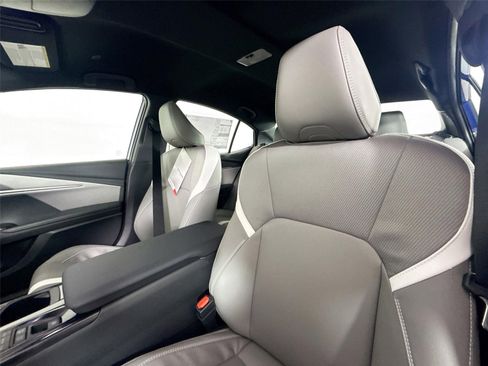 New 2026 Toyota Camry SE image 3