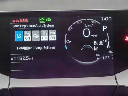Used 2024 Toyota Prius Prime FWD image 30