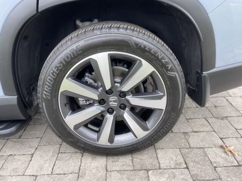 Used 2023 Honda Pilot Elite image 41