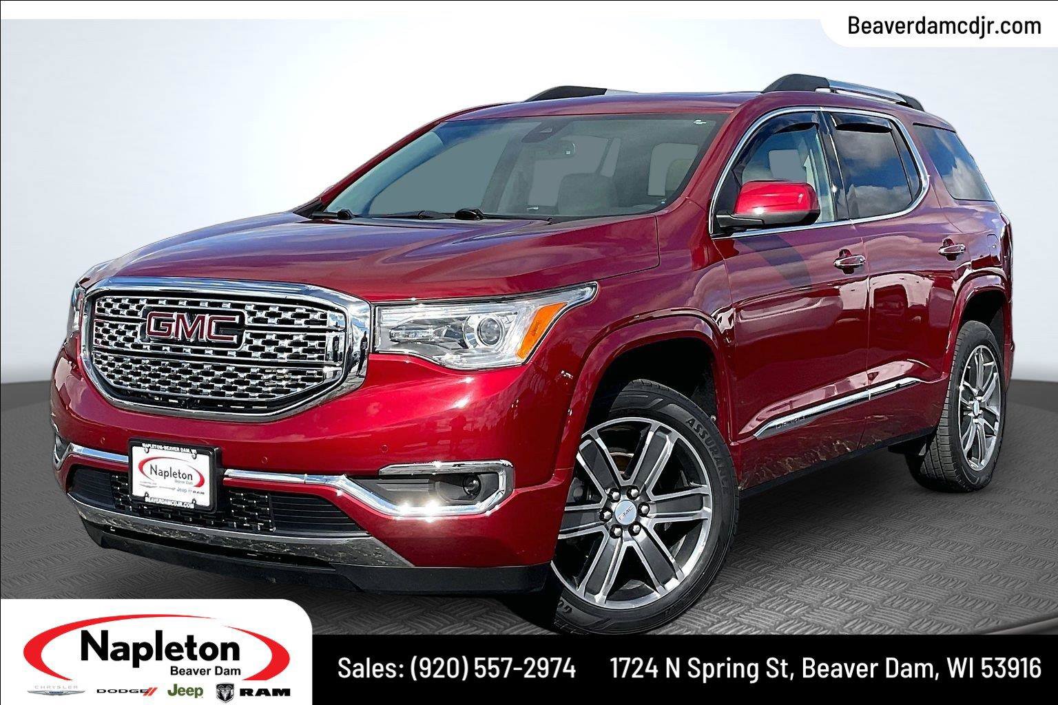 Used 2019 GMC Acadia Denali w/ Technology Package AWD/4WD image 1