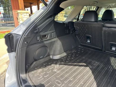Used 2022 Subaru Outback Limited image 10