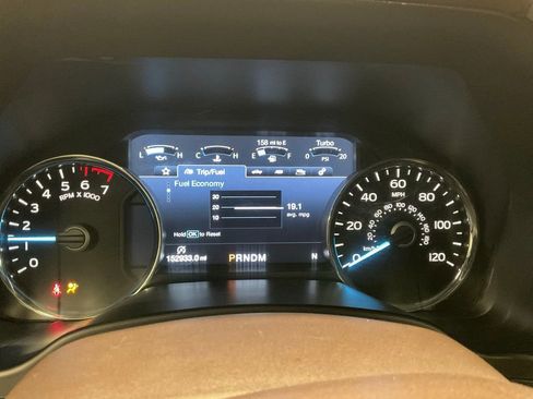 Used 2018 Ford F150 King Ranch w/ Equipment Group 601A Luxury AWD/4WD image 2