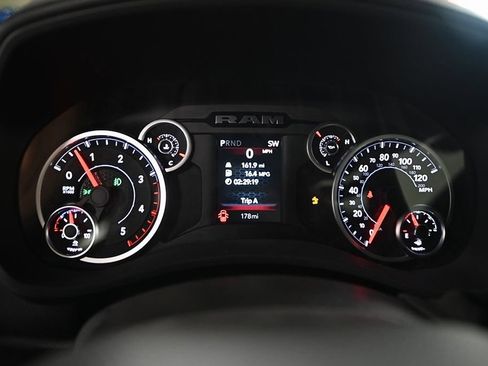 New 2026 RAM 2500 Lone Star AWD/4WD image 15