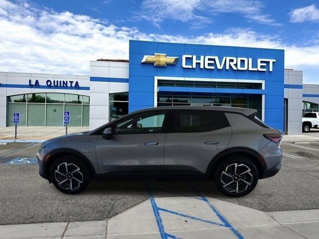 Used 2025 Chevrolet Equinox EV LT FWD image 5