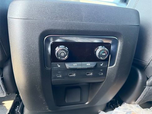 New 2026 Chevrolet Tahoe Premier image 16