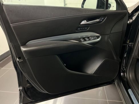 Used 2022 Cadillac XT4 Premium Luxury w/ Safety Alert Package image 27