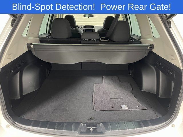 Used 2023 Subaru Forester Premium AWD/4WD image 25