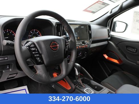 New 2026 Nissan Frontier PRO-4X w/ Pro-4x Convenience Package image 13