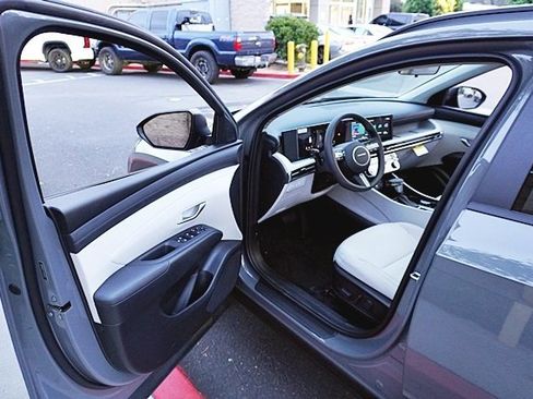 New 2026 Hyundai Tucson SEL image 40