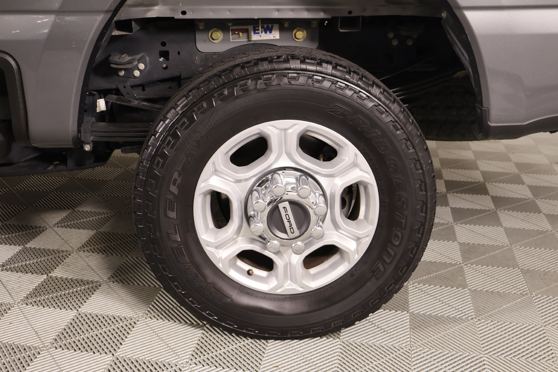 Used 2025 Ford F350 XLT w/ FX4 Off-Road Package AWD/4WD image 17
