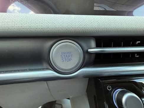 Used 2025 Hyundai Tucson SEL image 27