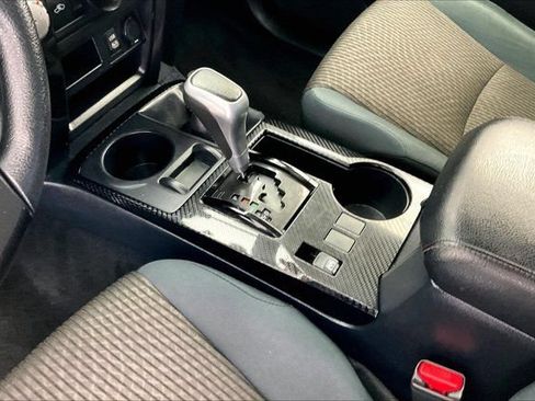 Used 2018 Toyota 4Runner TRD Off-Road w/ Convenience Package AWD/4WD image 17