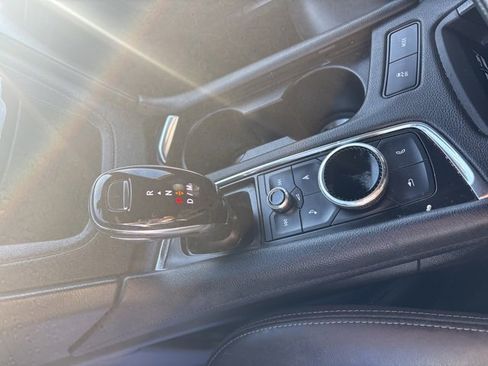 Used 2023 Cadillac XT5 Premium Luxury image 32