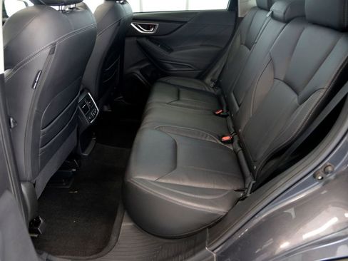 Used 2023 Subaru Forester Touring image 28