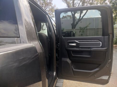 Used 2019 RAM 2500 Lone Star w/ Night Edition image 22