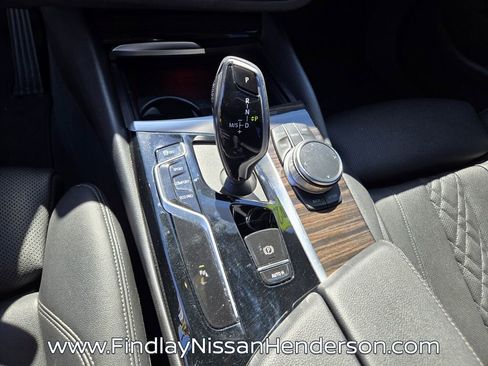Used 2023 BMW 530i RWD image 28