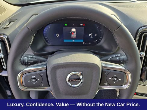 Used 2026 Volvo XC40 B5 Plus w/ Protection Package Premier AWD/4WD image 15