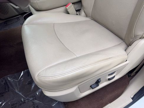 Used 2017 RAM 3500 Laramie image 31