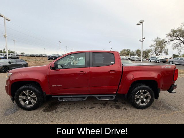 Used 2015 Chevrolet Colorado Z71 AWD/4WD image 3
