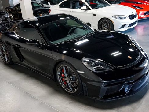Used 2020 Porsche 718 Cayman GT4 RWD image 49