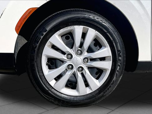 Used 2023 Kia Soul LX FWD image 10