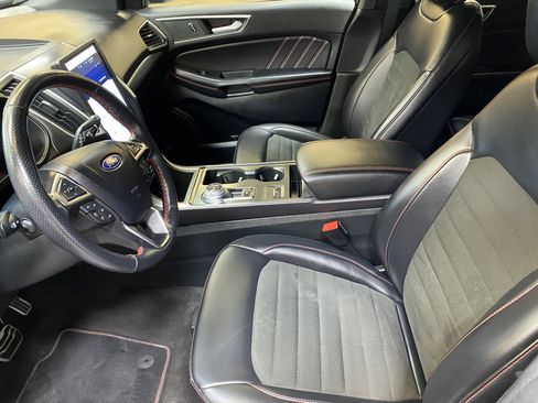 Used 2024 Ford Edge ST-Line image 19