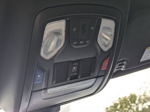 Used 2024 RAM 1500 Big Horn image 22