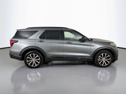 Used 2026 Ford Explorer ST-Line AWD/4WD image 17