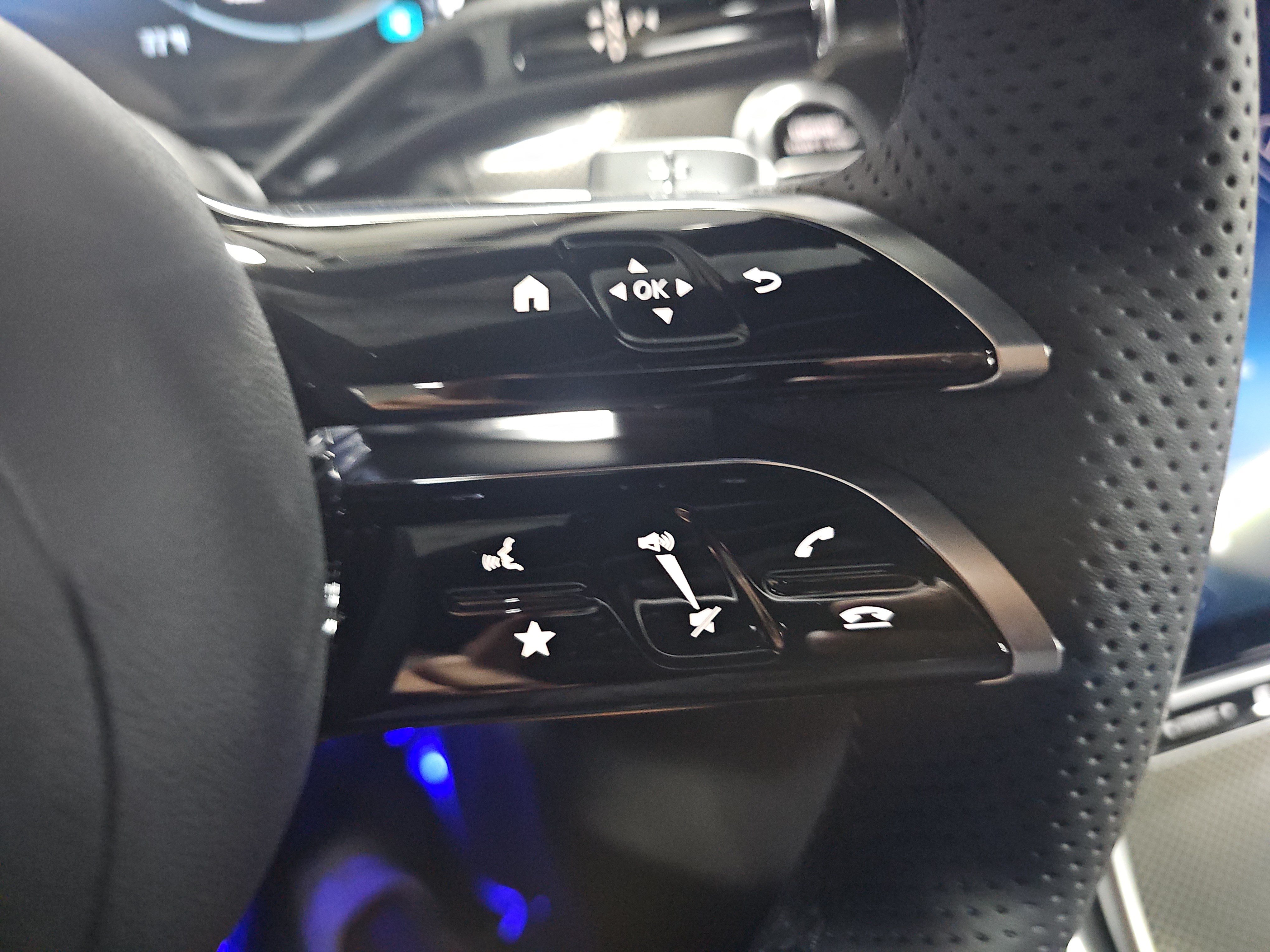 New 2027 Mercedes-Benz CLE 450 4MATIC Coupe image 14