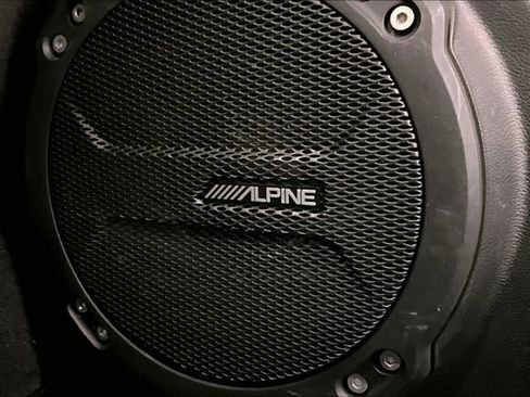 Used 2023 Jeep Wrangler Unlimited Sahara w/ Cold Weather Group image 28