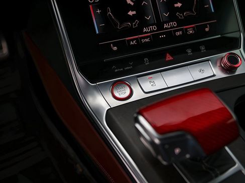 Used 2020 Audi S6 Prestige w/ Prestige Package image 22