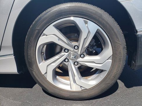 Used 2020 Honda Accord EX image 20