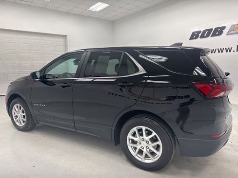 Used 2023 Chevrolet Equinox LT AWD/4WD image 7