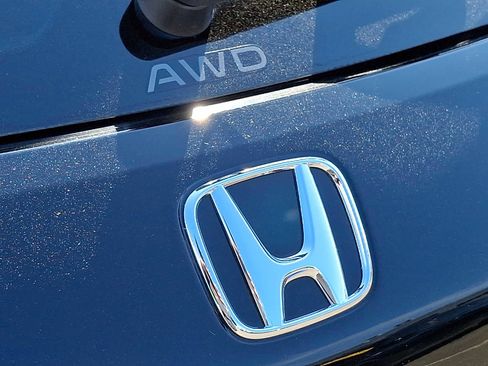 Used 2023 Honda HR-V Sport image 29
