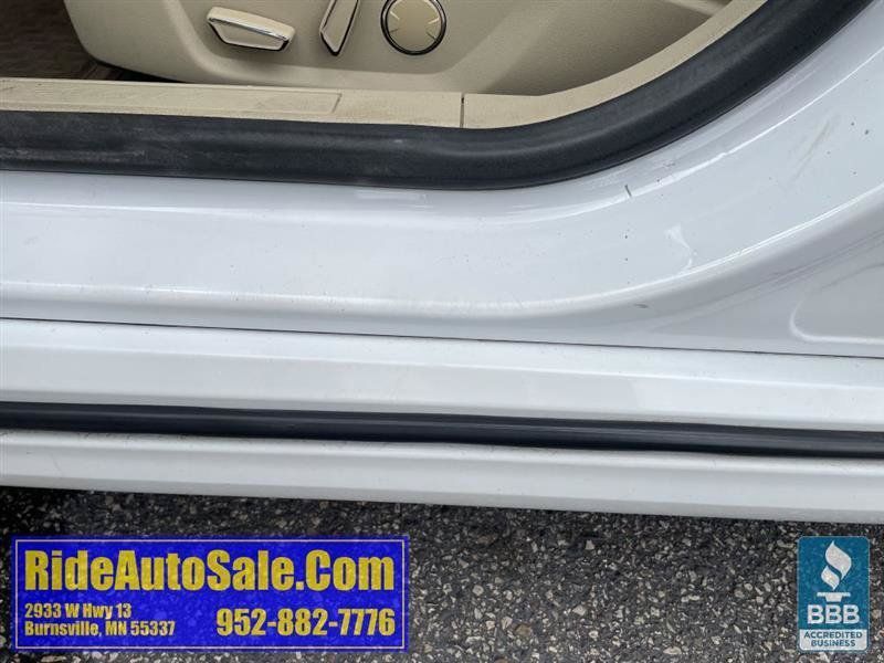Used 2013 Ford Fusion SE FWD image 36