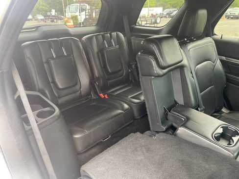 Used 2016 Ford Explorer Sport w/ Equipment Group 401A AWD/4WD image 24