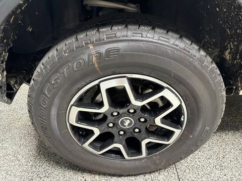 Used 2021 Ford Bronco Big Bend AWD/4WD image 3