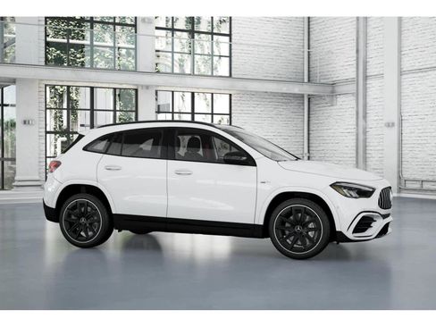 New 2026 Mercedes-Benz GLA 35 AMG 4MATIC image 13