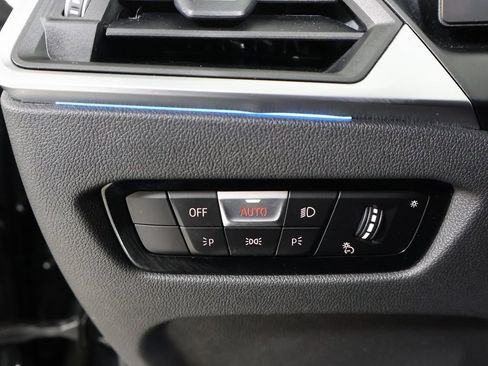 Used 2024 BMW 430i xDrive Convertible w/ Premium Package image 23