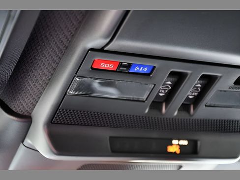 New 2026 Subaru Outback Limited AWD/4WD image 38