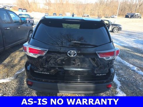 Used 2016 Toyota Highlander XLE image 4