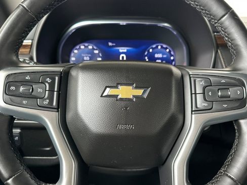 Certified 2024 Chevrolet Suburban Premier RWD image 32