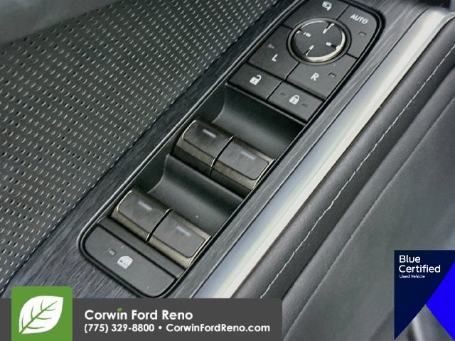 Used 2024 Lexus GX 550 w/ Accessory Package (2T) AWD/4WD image 22