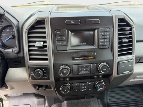 Used 2019 Ford F350 XL w/ Power Equipment Group AWD/4WD image 16