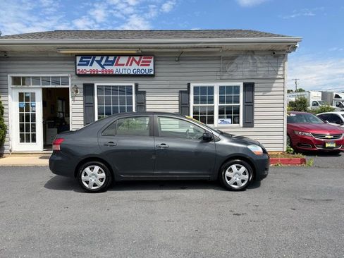 Used 2009 Toyota Yaris Sedan FWD image 1