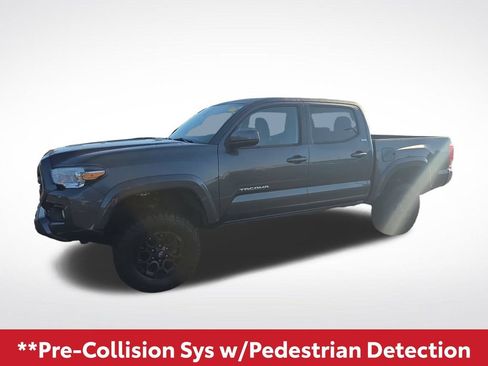 Used 2019 Toyota Tacoma SR5 RWD image 13