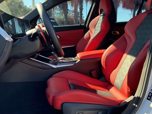 Used 2025 BMW M3 Competition w/ Executive Package image 9