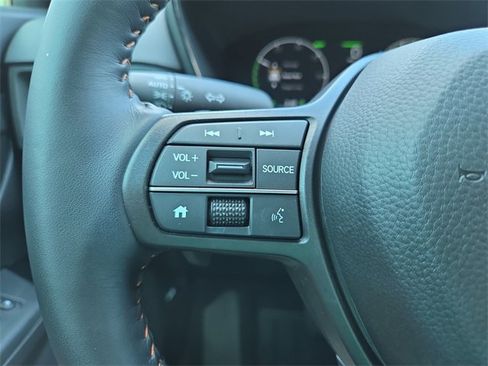 Certified 2025 Honda CR-V Sport image 19