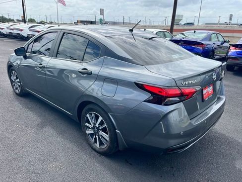 Used 2025 Nissan Versa S w/ S Plus Package FWD image 4