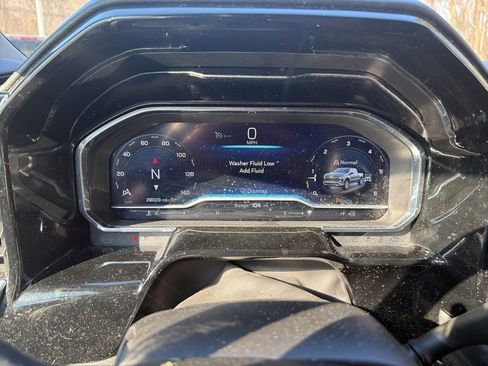 Used 2023 Chevrolet Silverado 1500 LT image 18